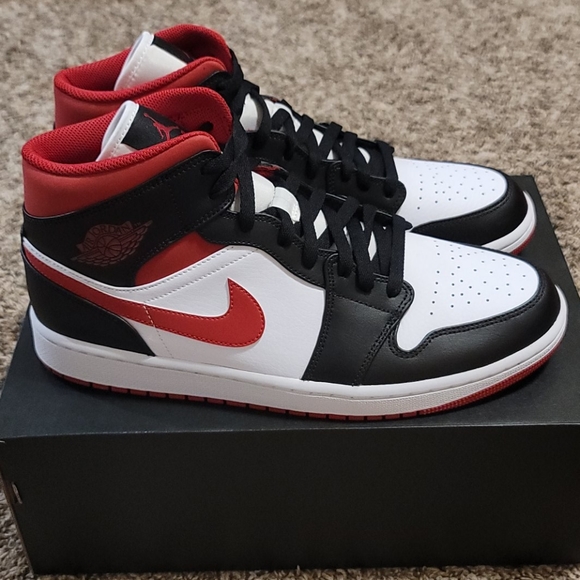 Nike air jordan 1 mid - Picture 2 of 8